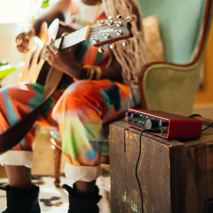 Focusrite Scarlett 2i2 4th Gen