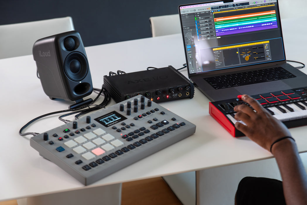 IK Multimedia iLoud Micro Monitors Pro (Par)